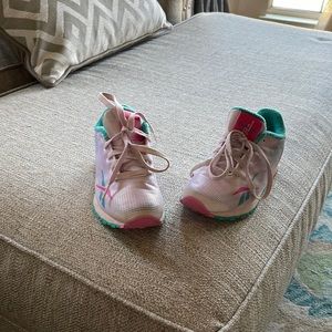 Pink Reebok girl tennis shoes size 1